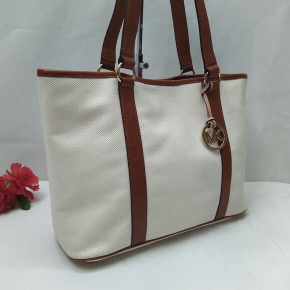 Michael Kors Jet Set Ivory Canvas Leather Trim Double Handles Tote Bag - Picture 3 of 16